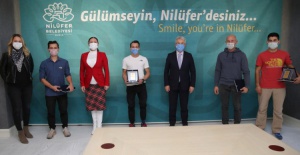 Nilüfer Belediye Başkanı Erdem'den gönüllü destekçilere teşekkür