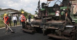 Nilüfer'de asfalt çalışmaları aralıksız sürüyor
