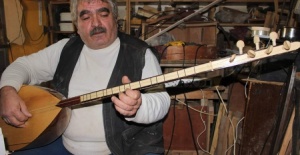 Bağlama sanatçısı Şahmerdan Gül Bursa'da hayatını kaybetti