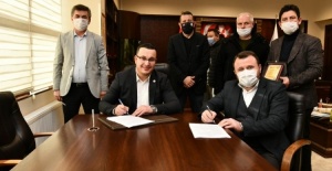 Mustafakemalpaşa Belediyesi toplu iş sözleşmesinde imzalar atıldı