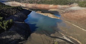 Nilüfer Barajı'nda su seviyesi yüzde 5'e düştü!