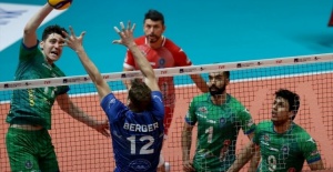 Bursa Büyükşehir Belediyespor, Halkbank deplasmanında mağlup oldu