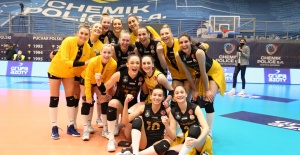 VakıfBank, Polonya'da avantajı kaptı