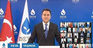 DEVA PARTİSİ KURULUŞUNUN BİRİNCİ YILINDA MUHALEFETİN YÜKSELEN GÜCÜ OLDU