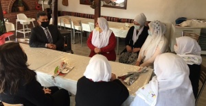 GİRİŞİMCİ KÖY KADINLARINDAN ÜRETKEN PROJELERE ÖVGÜ