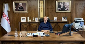 Memleketine hizmet eden her kişi taktir edilmeli