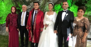 DEMİRÖREN VE ŞEKER AİLESİNİN MUTLU GÜNÜ