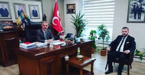 MHP GENEL SEKRETERİ İSMET BÜYÜKATAMAN'A İNCE ZİYARET