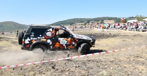 Mustafakemalpaşa'da 4x4lük heyecan