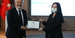 NİLÜFER'DE GİRİŞİMCİ ADAYLARINA SERTİFİKA