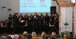 Ulu Önder Sevdiği Şarkılarla Anıldı