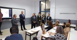 BURSA’DA OKUL TEMELLİ MESLEKİ GELİŞİM PROGRAMI KAPSAMINDA 7 BİN 889 ÖĞRETMEN EĞİTİM ALDI
