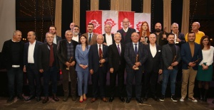 ÇGD'DEN BAŞKAN ERDEM'E ÇEVRE ÖDÜLÜ