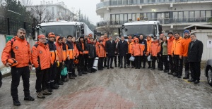 YILDIRIM ARAMA KURTARMA EKİPLERİ DEPREM BÖLGESİNE HAREKET ETTİ