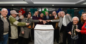 BAŞKAN ERDEM HUZUREVİ SAKİNLERİYLE BULUŞTU