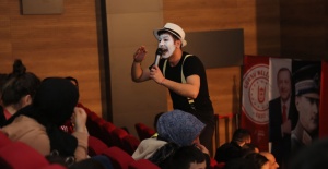 GÜRSU’DA ÜCRETSİZ SİNEMA VE TİYATRO KEYFİ