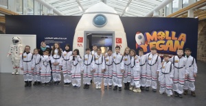 YILDIRIMLI ÇOCUKLAR UZAY YOLCULUĞUNDA