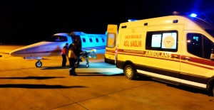 61 YAŞINDAKİ HASTA AMBULANS UÇAKLA TEDAVİ İÇİN BURSA'YA GETİRİLDİ
