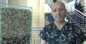 KULLANILMAYAN ON BİNLERCE İLAÇ HASTANEYE GELENLERİN DİKKATİNİ ÇEKİYOR
