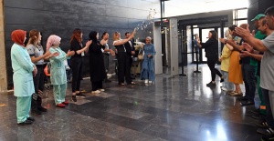 Müzeye girdi, 2 milyonuncu kişi olduğunu öğrendi
