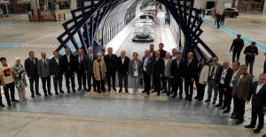 AK Parti ve CHP'den TOGG fabrikasına ziyaret
