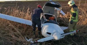 Yenişehir'de eğitim uçağı acil iniş yaptı