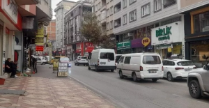 Bursa Dikkaldırım Mahallesi trafik sorunundan kurtulamıyor