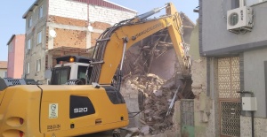 Osmangazi’de metruk bina temizliği