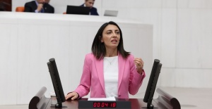 CHP Bursa Milletvekili Nurhayat Altaca Kayışoğlu, Nilüfer Kayapa’da yaşanan koku sorununu Meclis gündemine taşıdı.