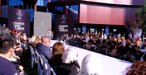 FASHION WEEK TÜRKİYE İLE BUTTİM’DE MODA RÜZGARI ESTİ