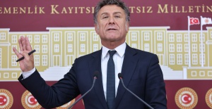 İKTİDAR, ÇİFTÇİYİ BORCA SÜRÜKLERKEN, ÜLKEYİ ŞEKER İTHALATINA MUHTAÇ ETTİ