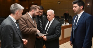 Başkan Bozbey’den okullarda süt dağıtımı açıklaması