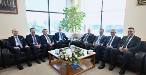 Bursa Büyükşehir Belediye Başkanı Mustafa Bozbey BTSO’yu Ziyaret Etti