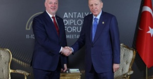 Antalya'da diplomasi trafiği sürüyor