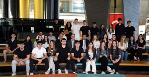Başkan Aydın örnek liselilerle Osmangazi’de bir araya geldi