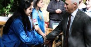 Başkan Bozbey, Bursa’nın gururu sporcularla buluştu