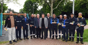 Başkan Erkan Aydın 1 Mayıs’ta emekçilerin yanında