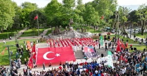 İnegöl’de 19 Mayıs Coşkusu Sokaklara Taştı