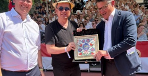 Almanya’daki Hessentag 2025 Festivali’nde Osmangazi rüzgarı