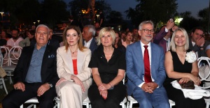 Fazıl Say'dan 'İznik Türküsü' dünya sahnesinde