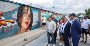 Gençler, Graffiti Şenliği ile kente renk katı