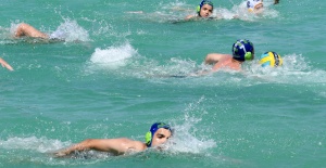 Spor ve eğlenceyi birleştiren Sutopu Festivali başladı