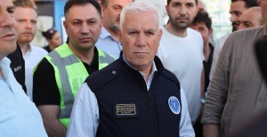 Başkan Bozbey, “Yangının 6 farklı bölgede bir anda başlamış olması düşündürücü”
