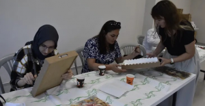 Bursa Karacabey'de 'ahşap boyama' ilgisi