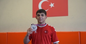 YILDIRIM’IN MİLLİ GURURU YUSUF İSLAM KARA AVRUPA İKİNCİSİ
