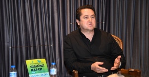Başarılı girişimci tecrübelerini Osmangazi’de gençlerle paylaştı