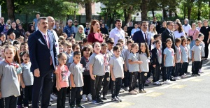 BAŞKAN YILMAZ’DAN ÖĞRENCİLERE ALTIN ÖĞÜTLER