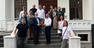 BURSA BÖLGESEL TURİST REHBERLERİ ODASI BURSA NAZIM HİKMET ROTASI EĞİTİM GEZİSİ YAPTI
