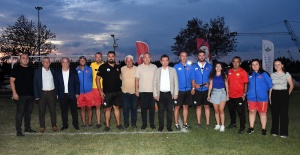 Osmangazi’de minik yetenekler futbol şöleninde buluştu